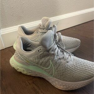 Nike react running shoes